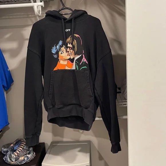 Off-White | Shirts | Offwhite Kiss Graphic Print Hoodie